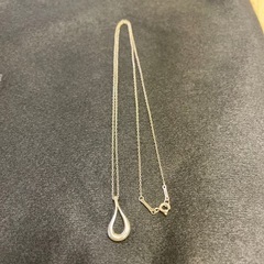 TIFFANY オープンティアドロップネックレス の画像