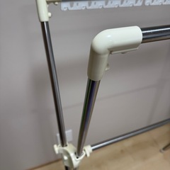 室内洗濯物干しの画像