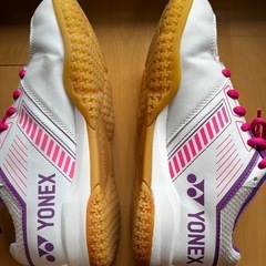 YONEX バドミントンシューズ STRIDER FLOW 24.5cmの画像