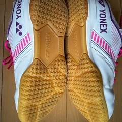YONEX バドミントンシューズ STRIDER FLOW 24.5cmの画像