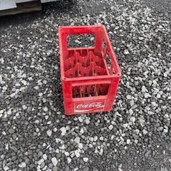 昔のコカコーラのケースの画像