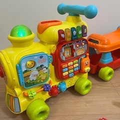 Vtech ウォーカー&ライドABCトレイン 手押し車の画像