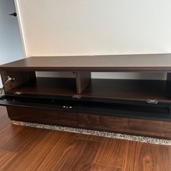 テレビボードの画像