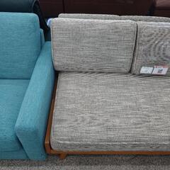 ジモティー見た！で5%OFF【2人掛けソファ】unico アルベロ ALBERO ラブソファ ソファ ファブリック : グレーの画像