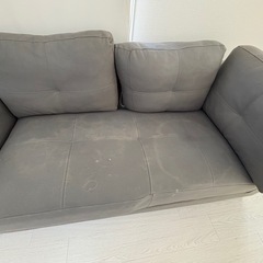 ソファの画像