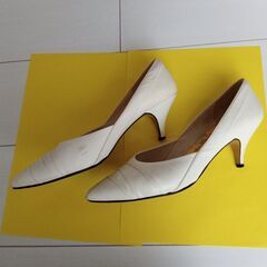 日本製★24.5センチ★パンプスの画像