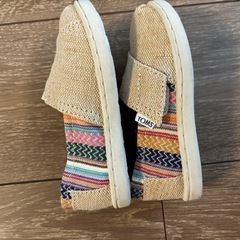 TOMS スリッポン14cmの画像