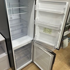 SHARP 冷蔵庫の画像