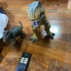 恐竜　オモチャの画像