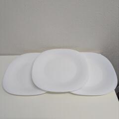 白いお皿（約20cm）×3の画像
