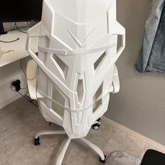 ゲーミングチェアの画像