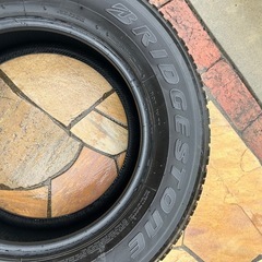265/65R17 21年34週　溝約5ミリ　パンク痕無しの画像