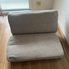 【取引者決まりました】折りたたみ
式のソファベッドの画像