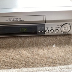 VHSビデオデッキ　HR-g12の画像