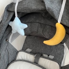 数回使用　LARUTAN　電動バウンサーの画像