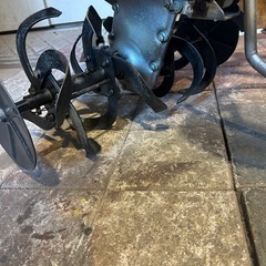 後進付き/2速耕運。中古実働/整備済農機具【ヤンマー耕運機/管理機　MT30DX】移動尾輪付き。引き取り希望🙇‍♂️の画像