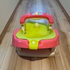 【早い者勝ち】リッチェルRichell ベビーバスチェア マット付　赤ちゃんの画像