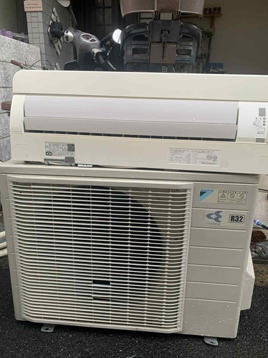基本取り付け工賃込み　 DAIKIN ルームエアコン 　 AN56TPP-W主に18畳200V 2017年製♻️ 