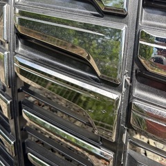 30アルファード　前期純正グリルの画像