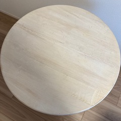 丸テーブル　直径60cm　の画像