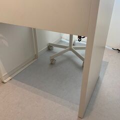 【8/20までお譲り希望】IKEA ミッケ　デスク
の画像