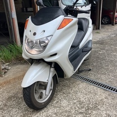 エンジン始動動画あり　堺市堺区　マジェスティ250 ２万キロの画像
