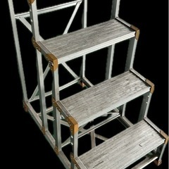 ピカ  アルミ作業台  ４段   中古品
の画像
