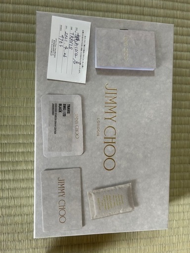 ジミーチュウ　JIMMY CHOO 長財布　BLACK