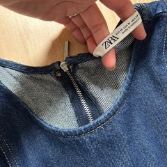 ZARA★ザラ　フリル　ワンピース　デニムの画像