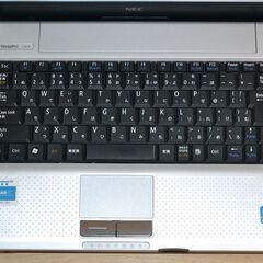 ◇格安！　ノートパソコン #220　　A4サイズ i7  Win11　新規インストール-//認証済み！　ACアダプタ付属!! の画像