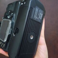 良品 Nikon D200 ＋ MB-D200　バッテリーなしの画像