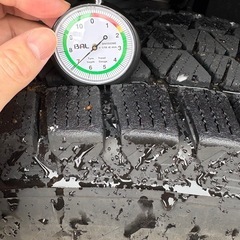 BRIDGESTONE BLIZZAK DM-V3 エクストリームj ランクル　プラドの画像