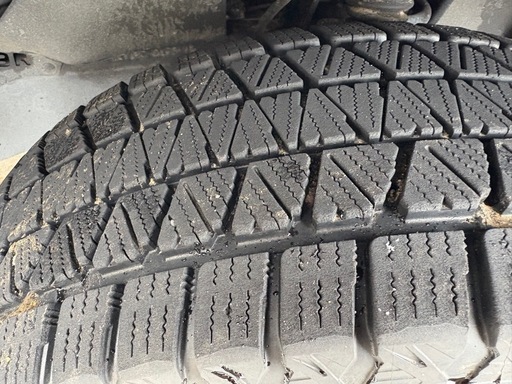 BRIDGESTONE BLIZZAK DM-V3 エクストリームj ランクル　プラド
