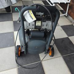 【ホース付き】アストロプロダクツ エアーコンプレッサー38Lの画像