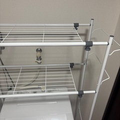 ランドリーラック洗濯機上の画像
