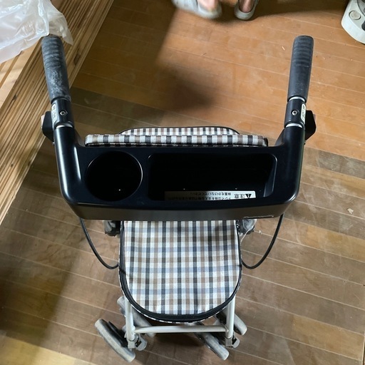 老人用補助車
