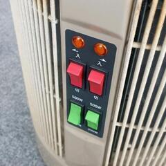 0811-053 暖話室　電気ストーブの画像