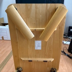 折りたたみミニテーブルの画像