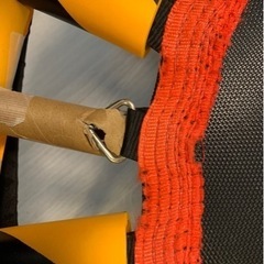 トランポリン(直径約100cm、床からの高さ約27cm)の画像