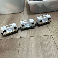 動く！木の電車とレールセット☺︎
の画像