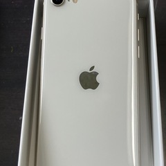 🌟iPhone SE 第3世代　128GB 色スターライト 美品　の画像