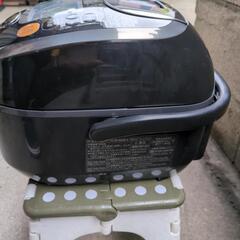 値下げ炊飯器の画像