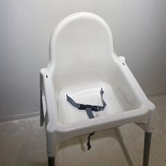 【8/20までお譲り希望】IKEA　ベビーチェア　ほぼ未使用・美品の画像