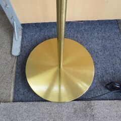 IKEA スタンドライト 高さ130㎝ RINGSTA リングスタ / SKAFTET スカフテート フロアランプ イケア ホワイト/真ちゅう 札幌 北20条店の画像