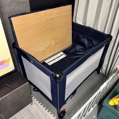 ネビオ☆ecot☆おむつ替えテーブル付☆おまけ付☆プレイヤード☆折り畳みベビーベッドの画像