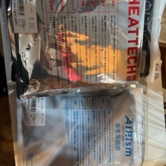 🌈新品未開封品🌈 どれでも￥550円‼️ UNIQLO タンクトップ ヒートテック エアリズム ユニクロ シャツの画像