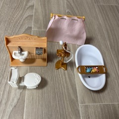 美品⭐︎シルバニアファミリー小物大量の画像