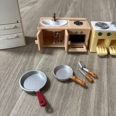 美品⭐︎シルバニアファミリー小物大量の画像