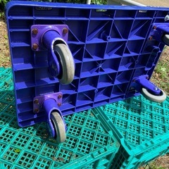 対荷重120kg 可動静音タイヤ　コンパクト折り畳み台車の画像