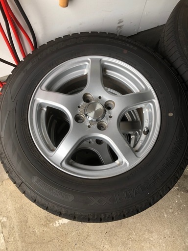 185／70R14 2023年式　冬タイヤ　アルミ付き